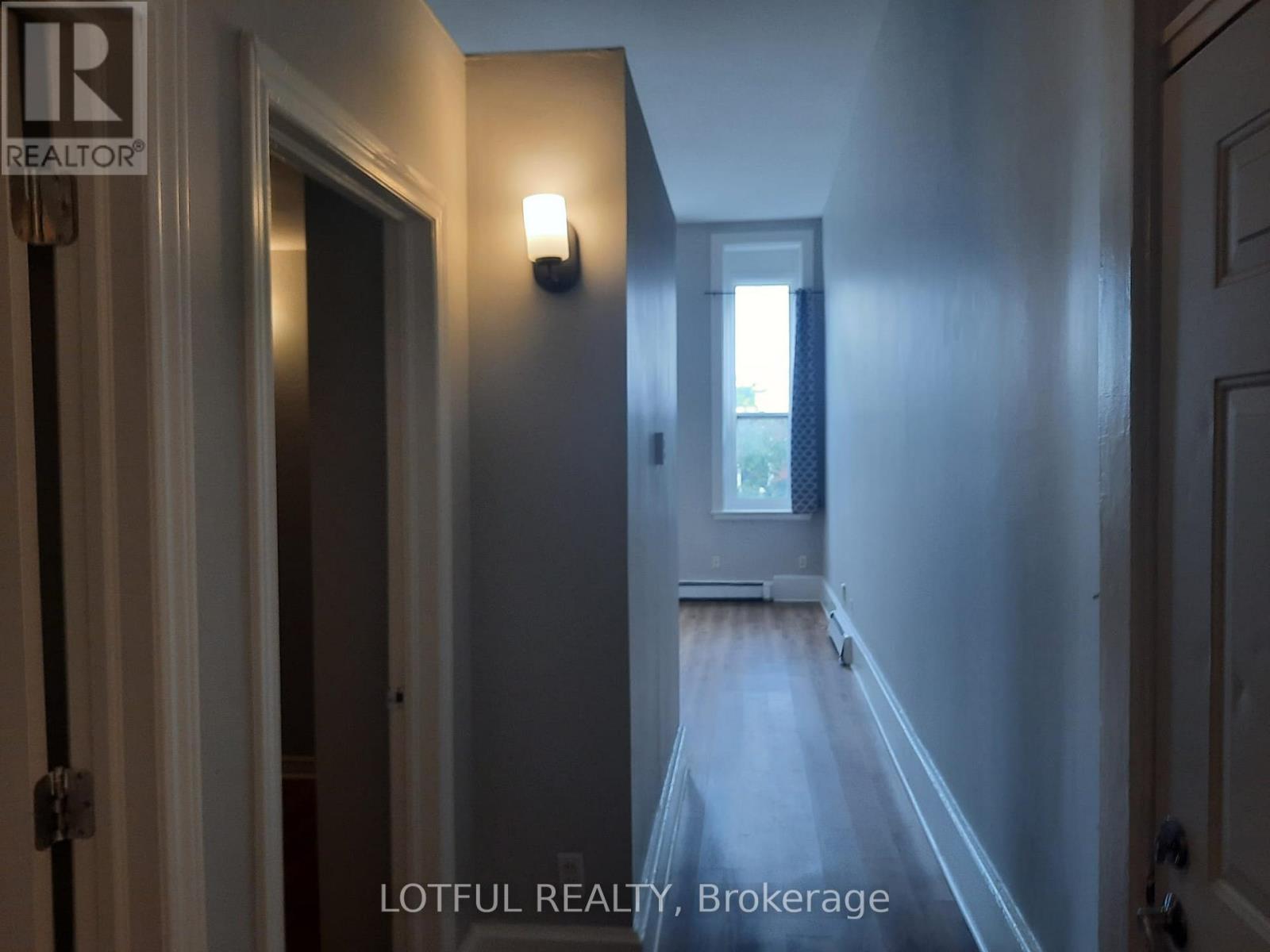 301 - 192 King Street W, Prescott, Ontario  K0E 1T0 - Photo 3 - X12471791