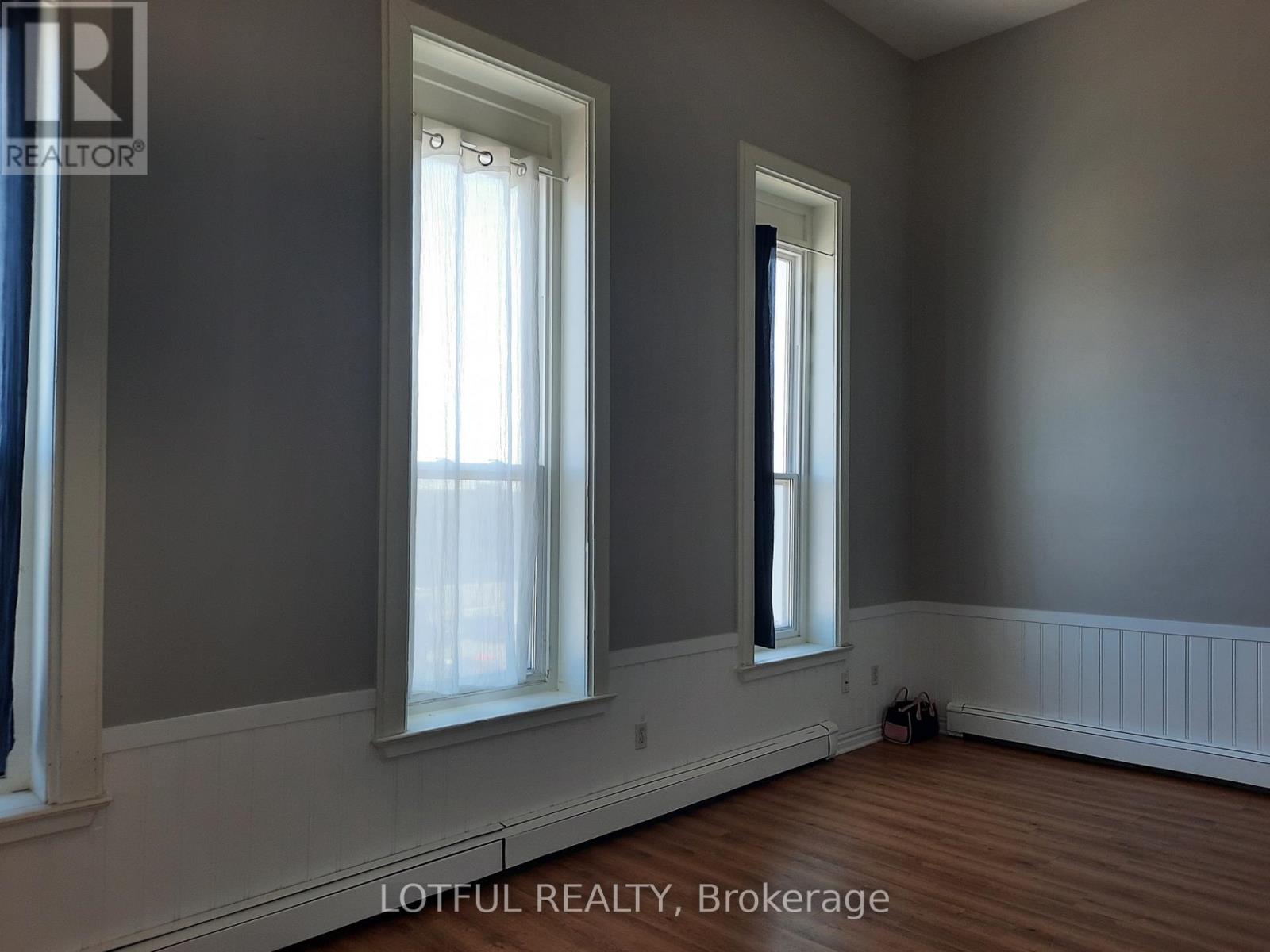 301 - 192 King Street W, Prescott, Ontario  K0E 1T0 - Photo 7 - X12471791