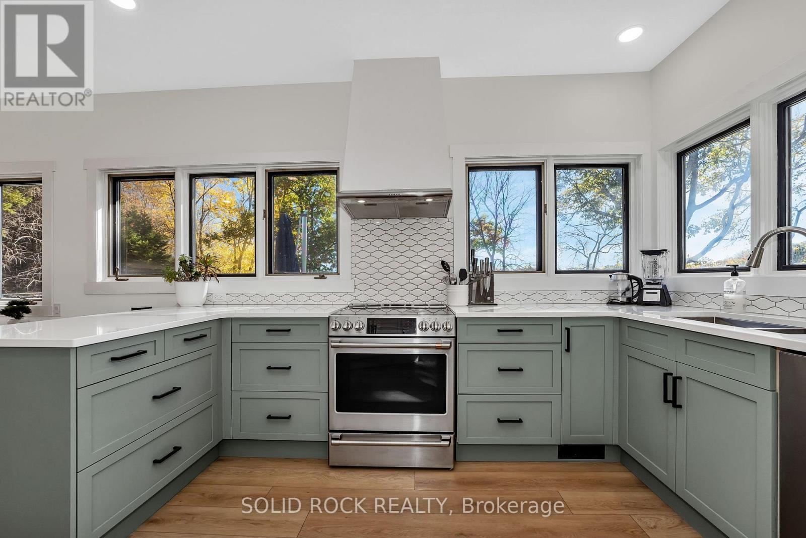 398 Coons Road, Rideau Lakes, Ontario  K0G 1E0 - Photo 14 - X12473644
