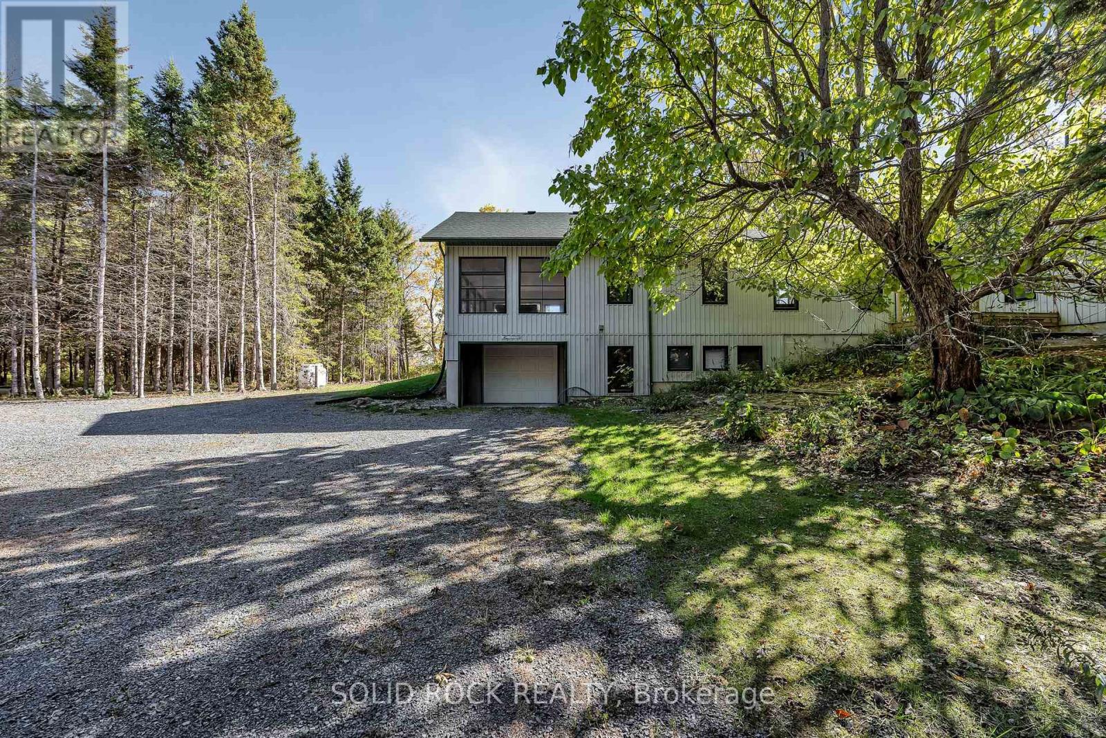 398 Coons Road, Rideau Lakes, Ontario  K0G 1E0 - Photo 3 - X12473644