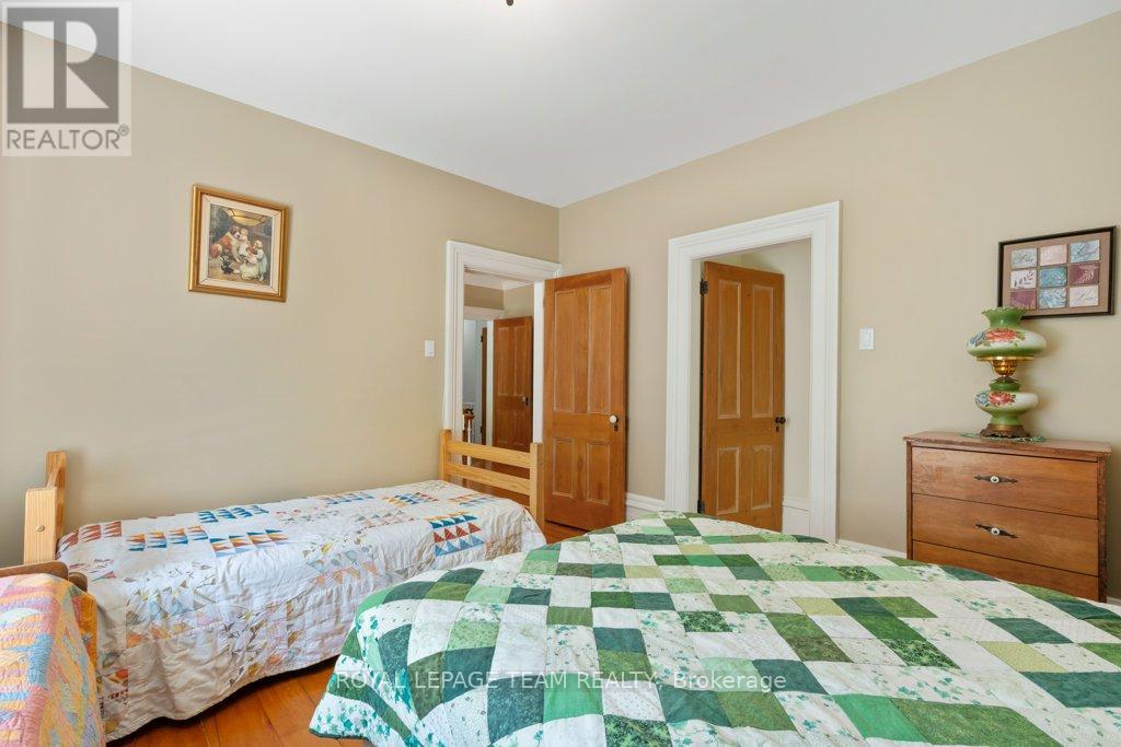 10095 Shaw Road, North Dundas, Ontario  K0E 1S0 - Photo 20 - X12483325