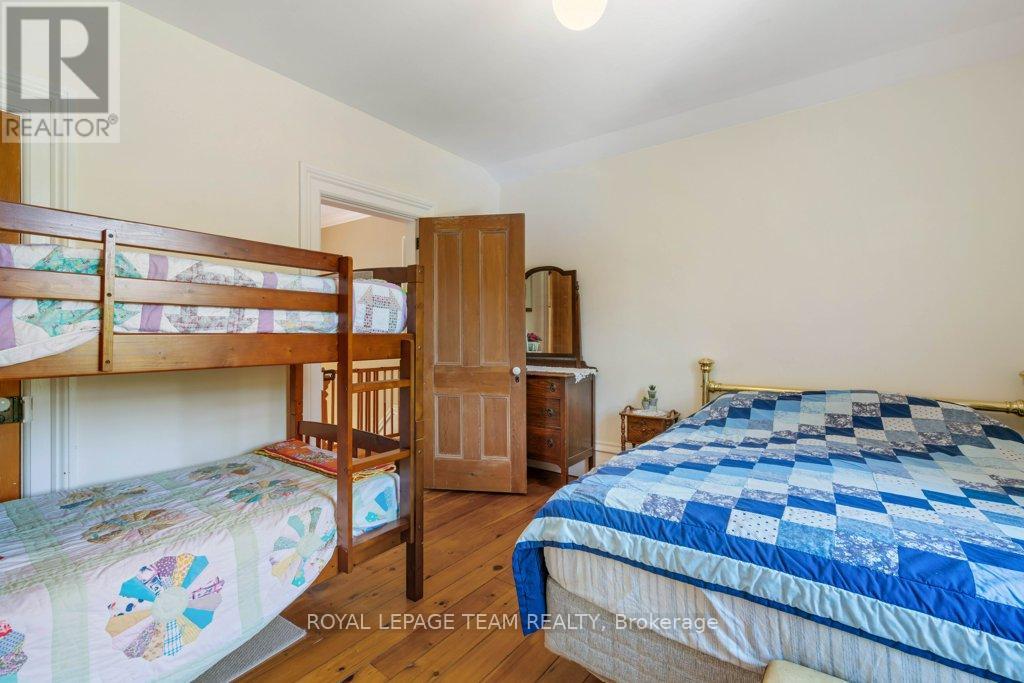10095 Shaw Road, North Dundas, Ontario  K0E 1S0 - Photo 22 - X12483325