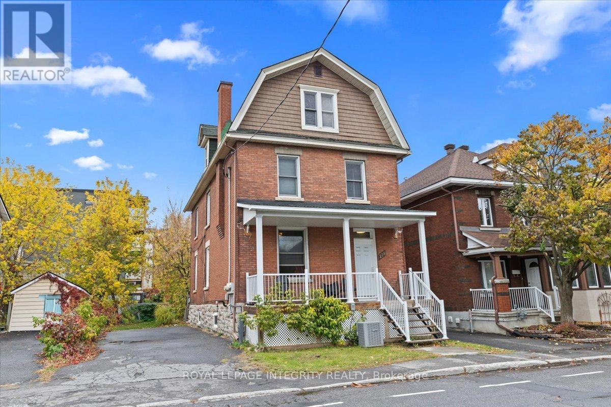 279 Somerset Street E, Ottawa, Ontario  K1N 6V7 - Photo 1 - X12486659