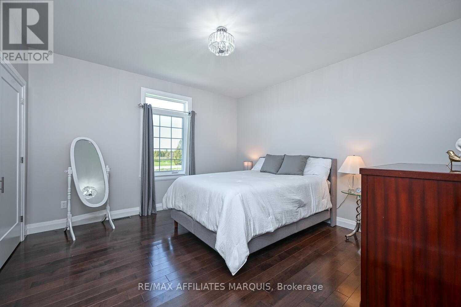 2064 Rosedale Road N, Montague, Ontario  K7A 0A2 - Photo 26 - X12492968