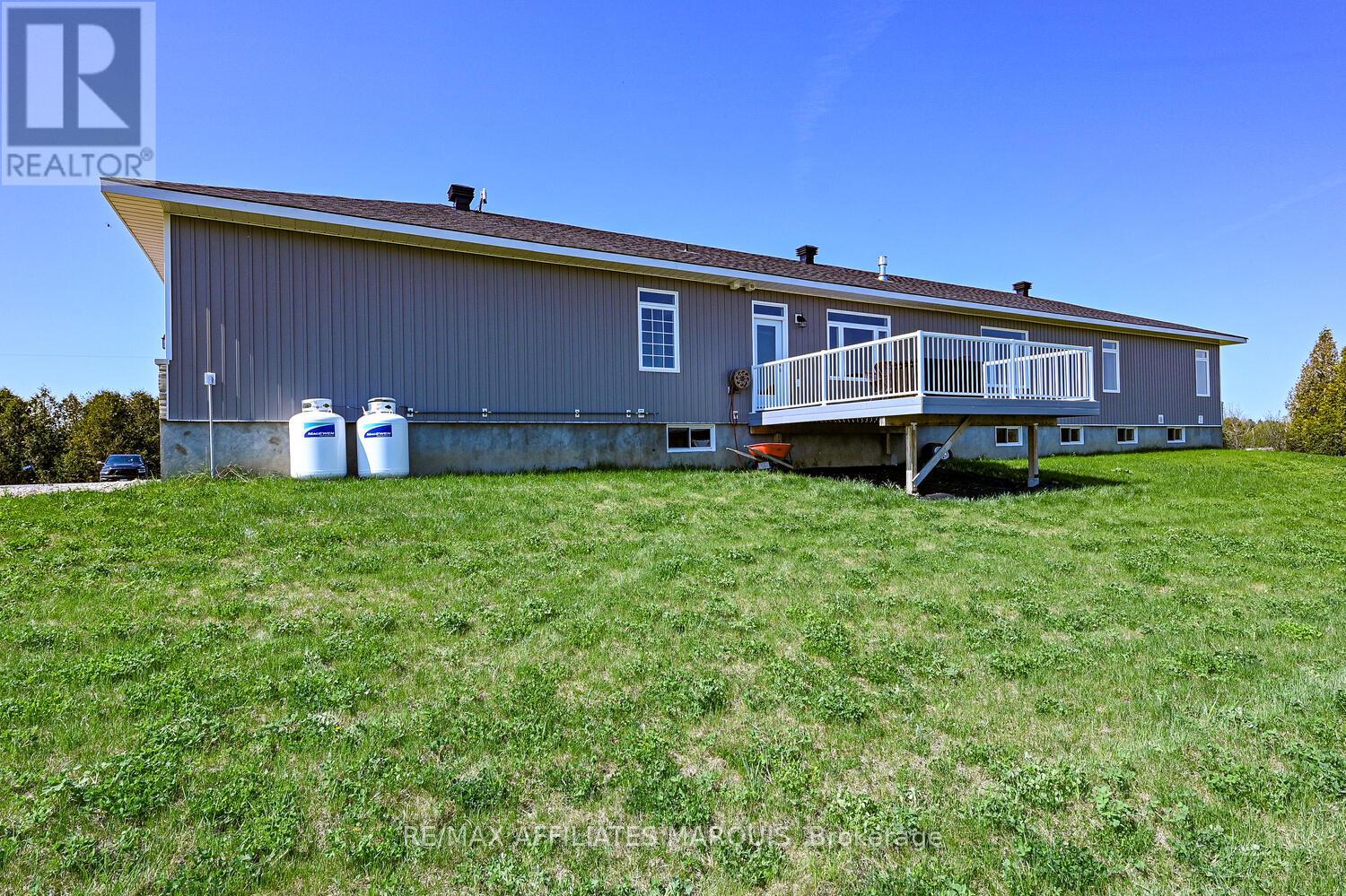 2064 Rosedale Road N, Montague, Ontario  K7A 0A2 - Photo 47 - X12492968