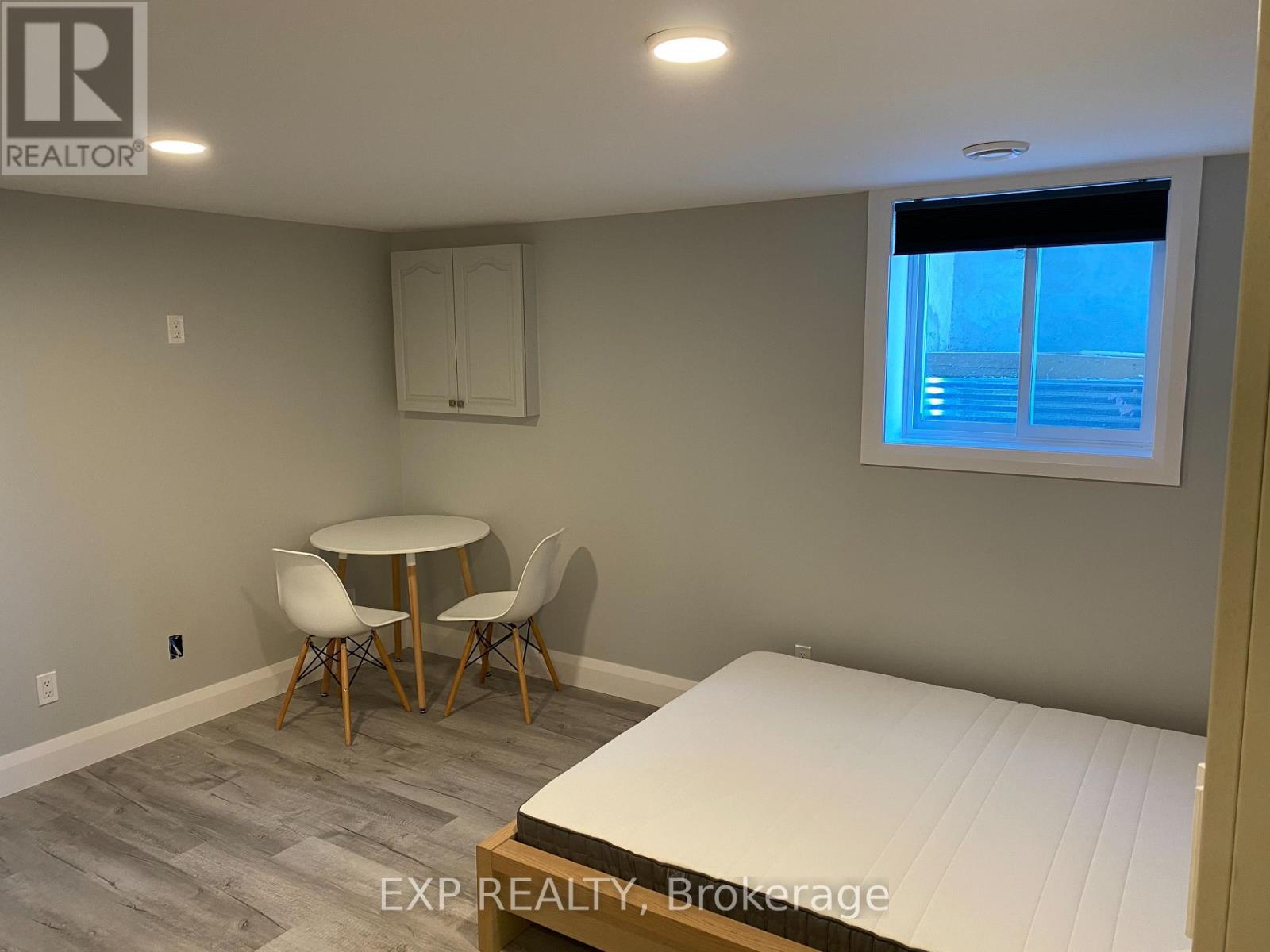 1554 Baseline Road, Ottawa, Ontario  K2C 0B3 - Photo 23 - X12495026