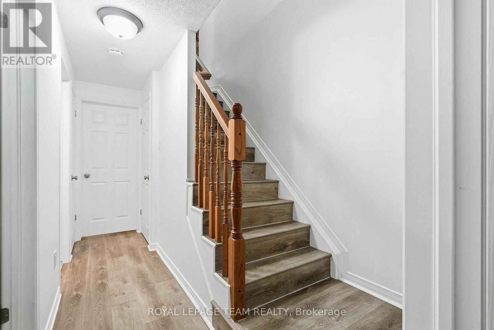 104 Fir Lane, North Grenville, Ontario  K0G 1J0 - Photo 16 - X12511836