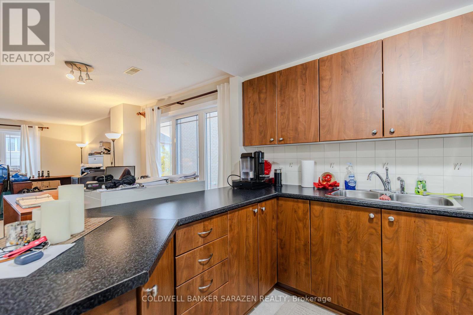 160 Paseo Private, Ottawa, Ontario  K2G 4N7 - Photo 10 - X12516998