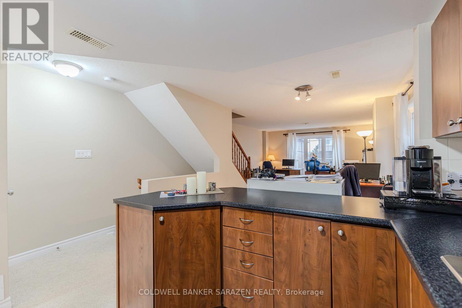 160 Paseo Private, Ottawa, Ontario  K2G 4N7 - Photo 13 - X12516998