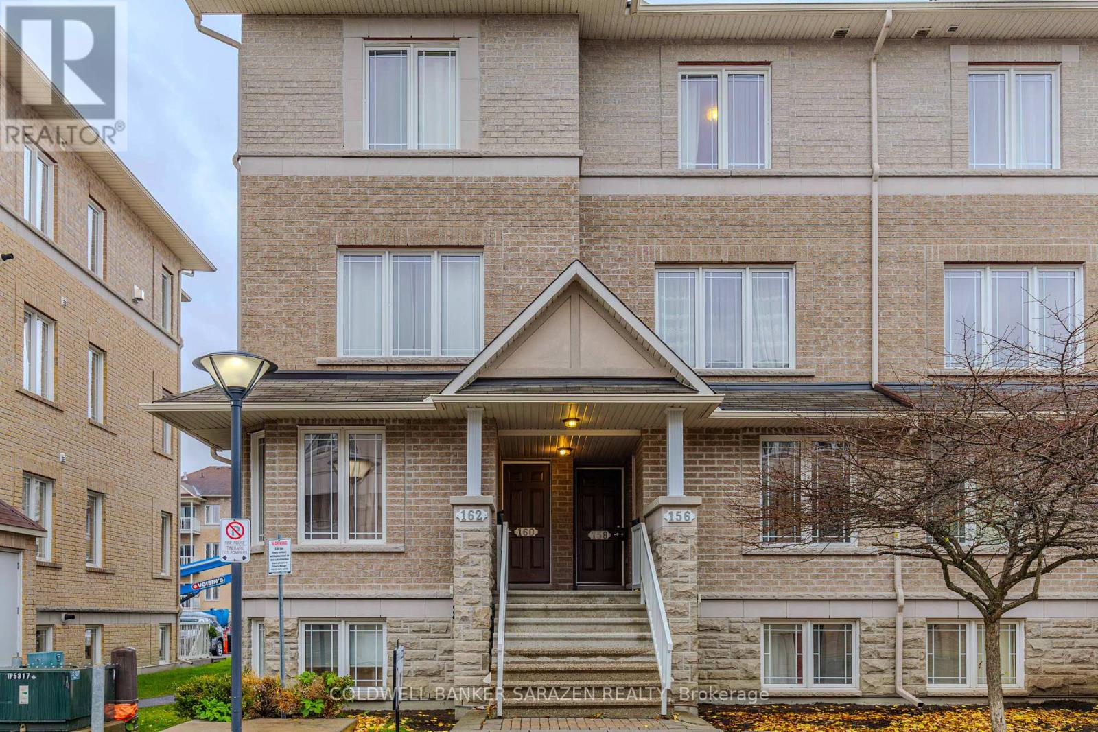 160 Paseo Private, Ottawa, Ontario  K2G 4N7 - Photo 2 - X12516998