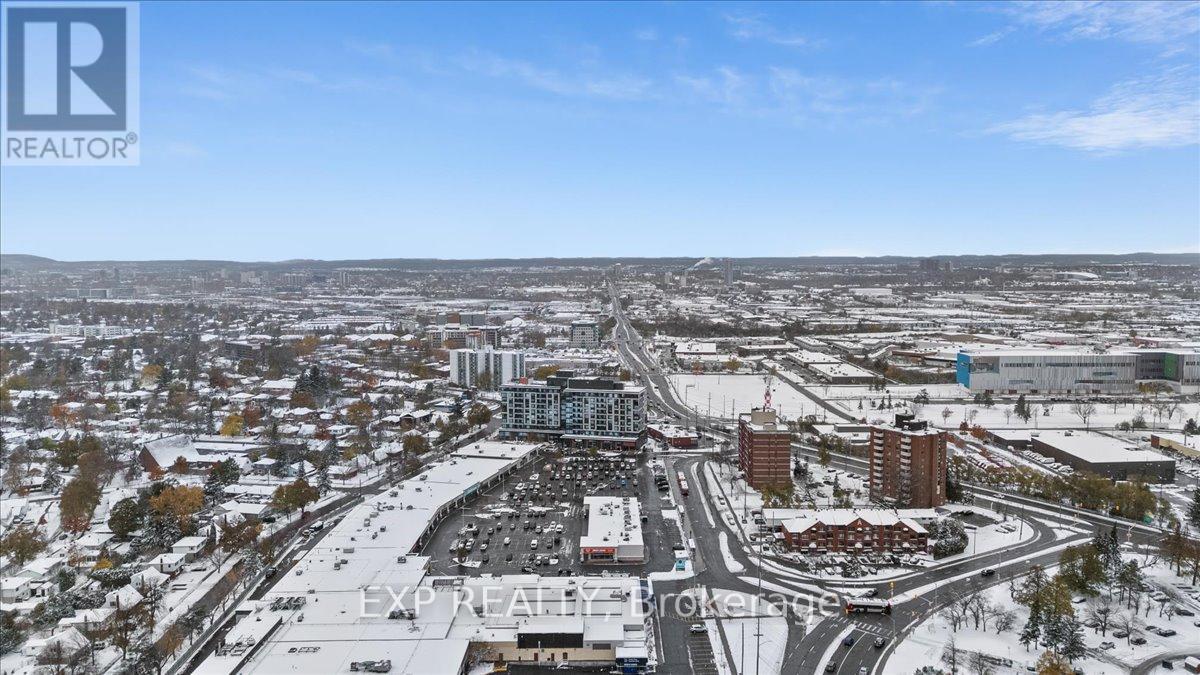 C002 - 1910 St Laurent Boulevard, Ottawa, Ontario  K1G 1A4 - Photo 22 - X12535828