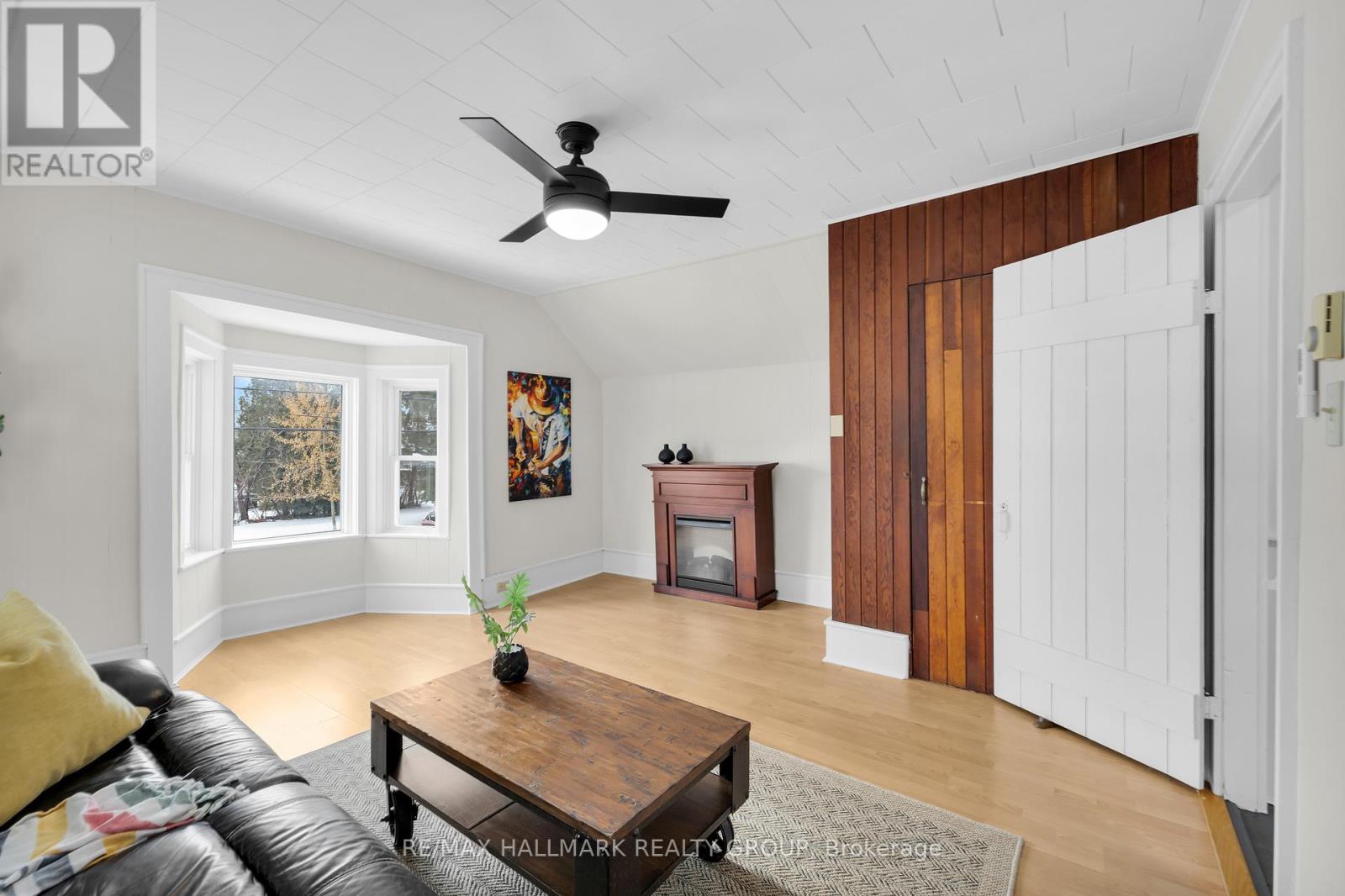 10 Wellington Street E, Athens, Ontario  K0E 1B0 - Photo 21 - X12547888