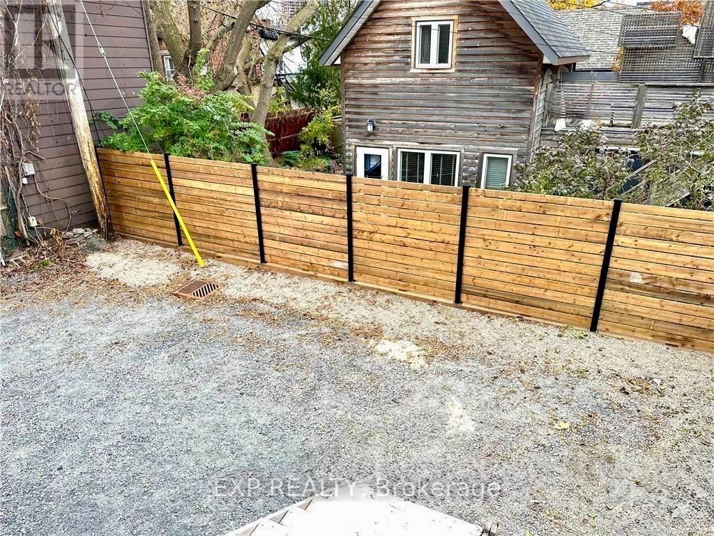A + B - 25 O'meara Street, Ottawa, Ontario  K1Y 2S8 - Photo 27 - X12553076