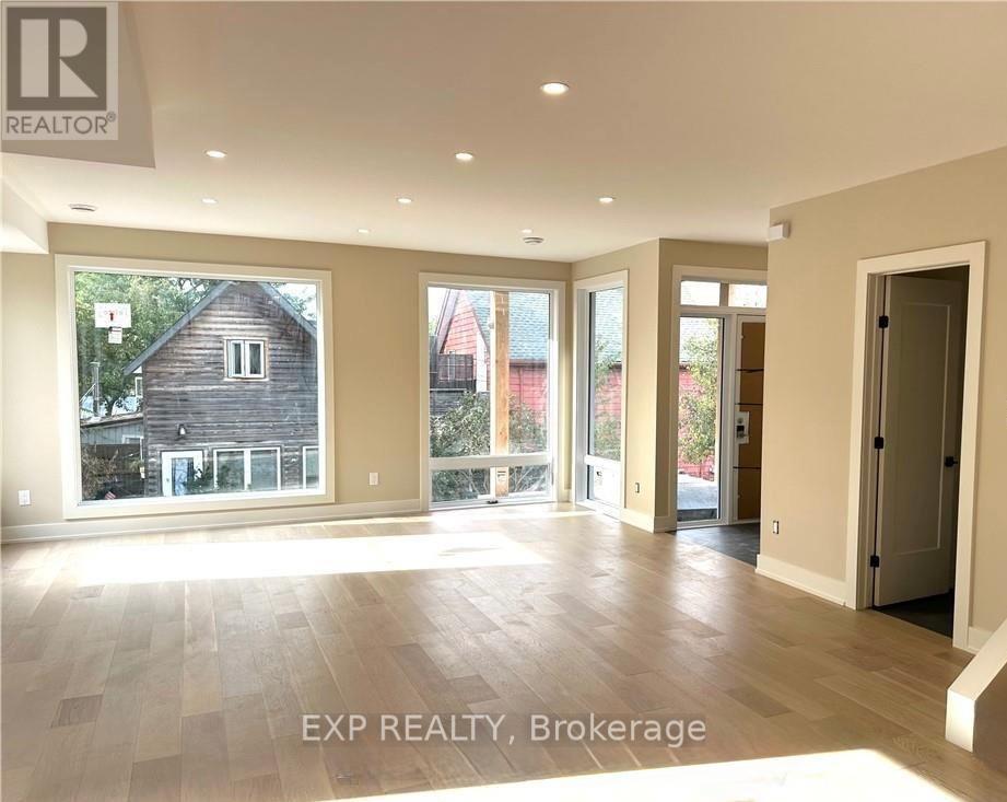 A + B - 25 O'meara Street, Ottawa, Ontario  K1Y 2S8 - Photo 6 - X12553076