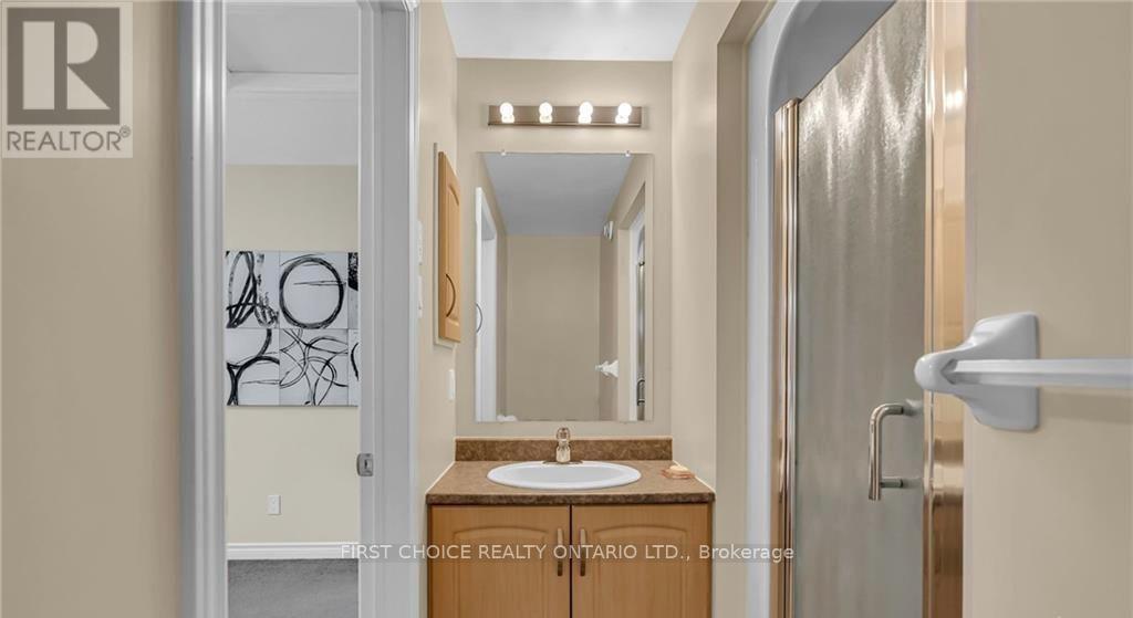 1547 Vercheres Street, Ottawa, Ontario  K1C 7C7 - Photo 27 - X12554892