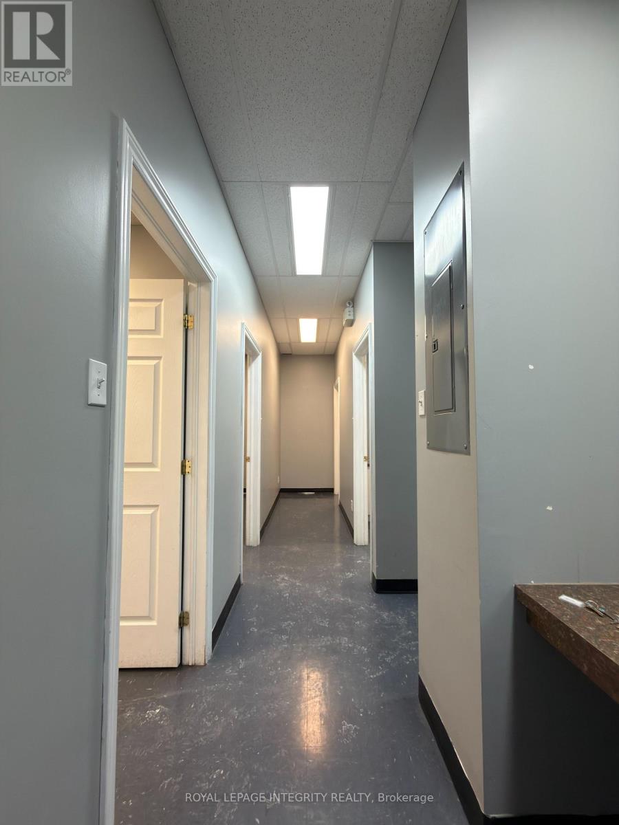 6 - 30 Thirteenth Street E, Cornwall, Ontario  K6H 6V9 - Photo 12 - X12556254