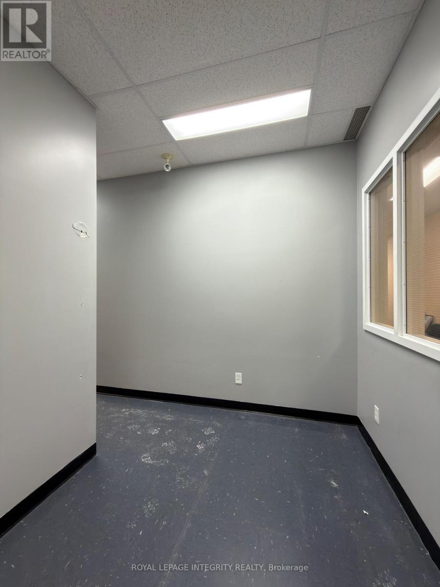 6 - 30 Thirteenth Street E, Cornwall, Ontario  K6H 6V9 - Photo 7 - X12556254