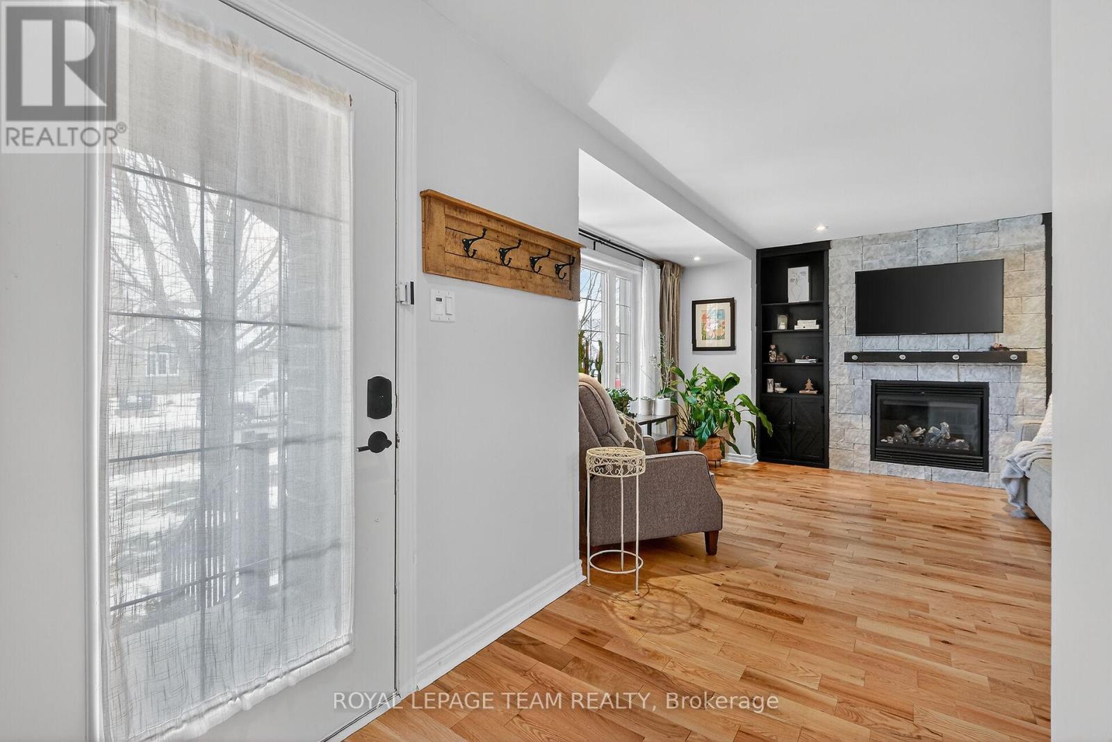 110 Mayer Street, The Nation, Ontario  K0A 2M0 - Photo 3 - X12561586