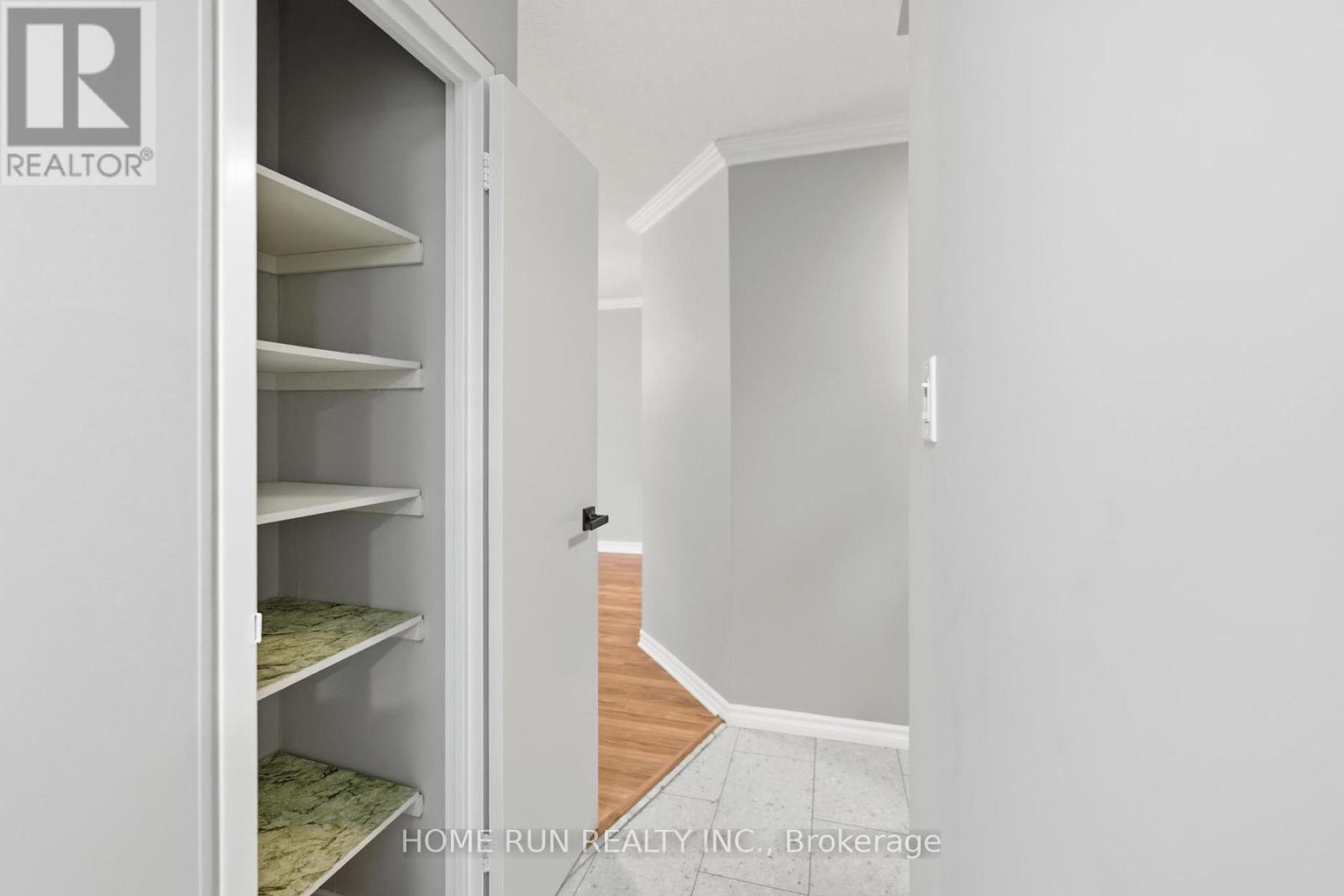 104 - 151 Bay Street, Ottawa, Ontario  K1R 7T2 - Photo 18 - X12569924