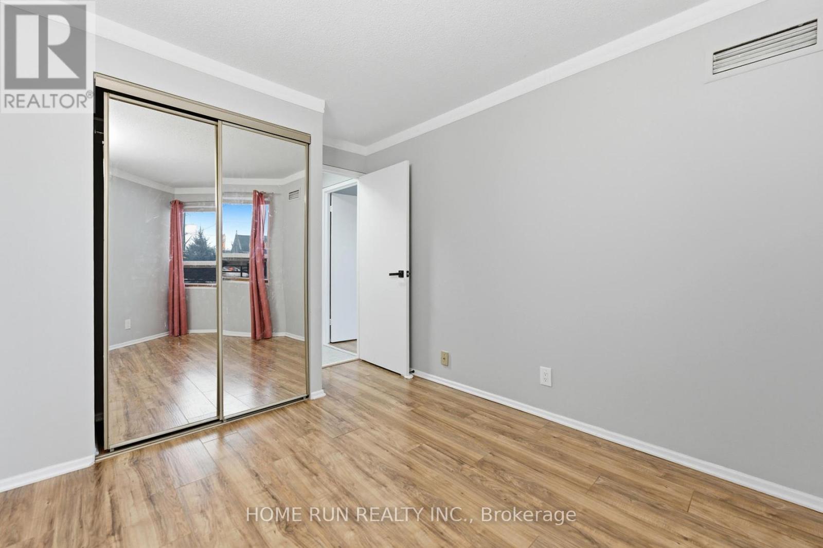 104 - 151 Bay Street, Ottawa, Ontario  K1R 7T2 - Photo 22 - X12569924