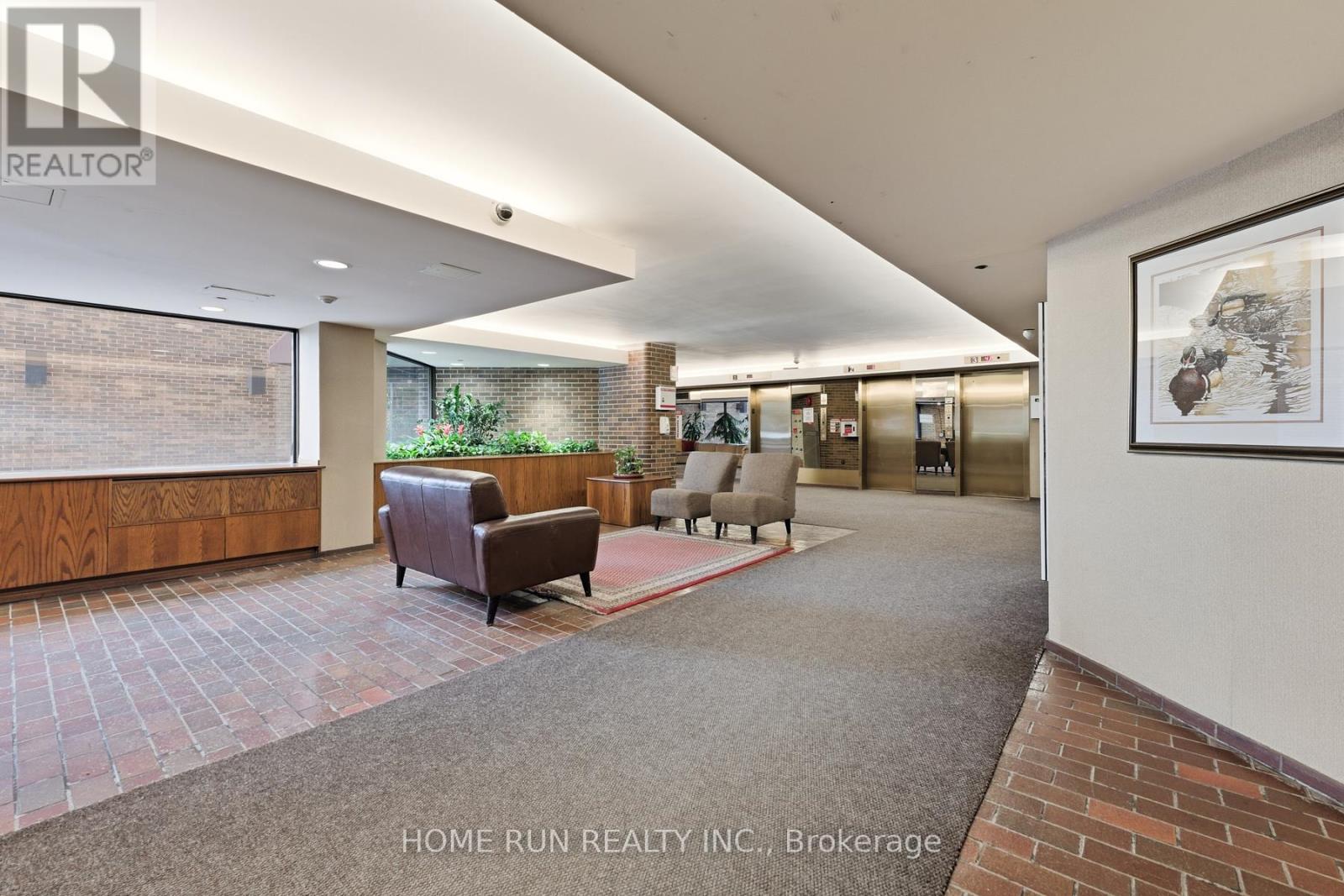 104 - 151 Bay Street, Ottawa, Ontario  K1R 7T2 - Photo 35 - X12569924