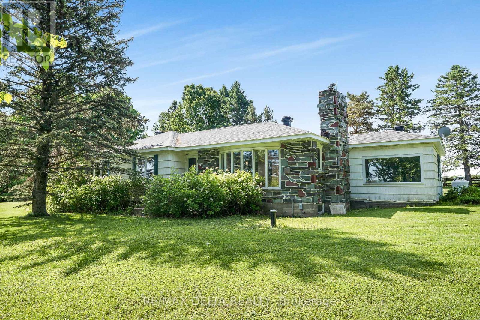 3730 County Rd 10 Road, Champlain, Ontario  K0B 1R0 - Photo 1 - X12572518