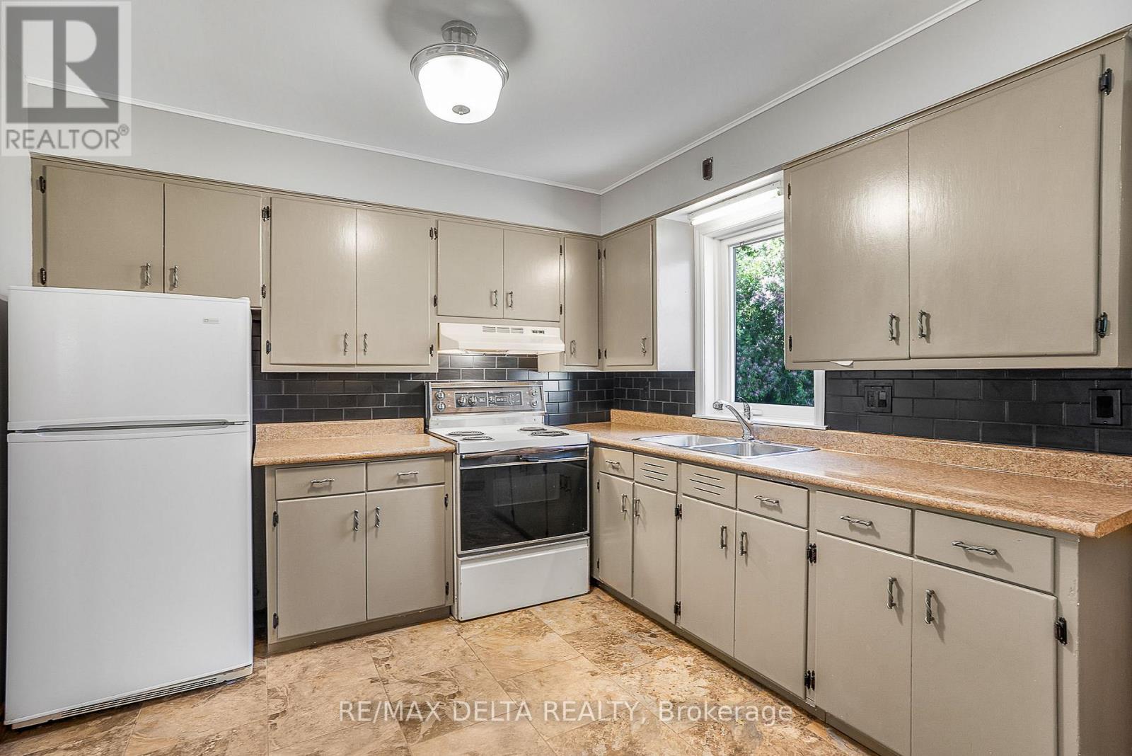 3730 County Rd 10 Road, Champlain, Ontario  K0B 1R0 - Photo 11 - X12572518