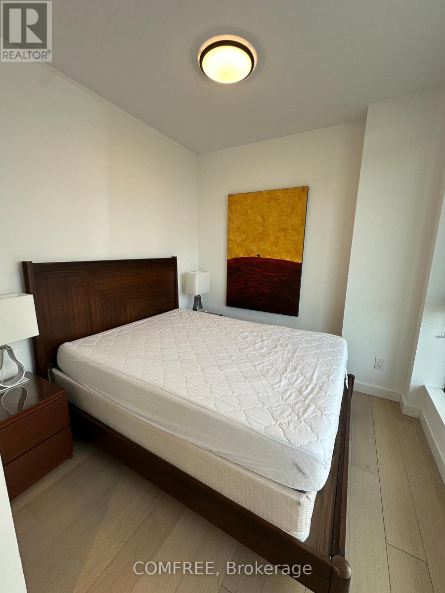 2305 - 81 Wellesley Street E, Toronto, Ontario  M4Y 0C5 - Photo 7 - C12575058