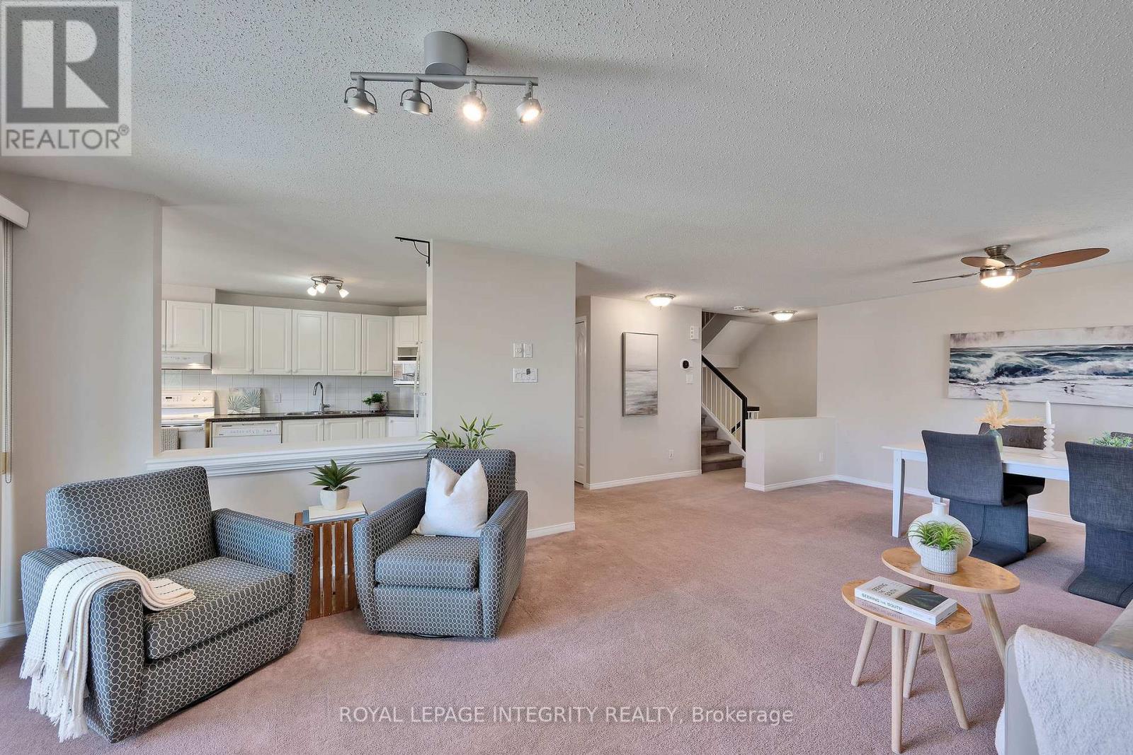B - 10 Daybreak Street, Ottawa, Ontario  K2G 6T9 - Photo 10 - X12581214