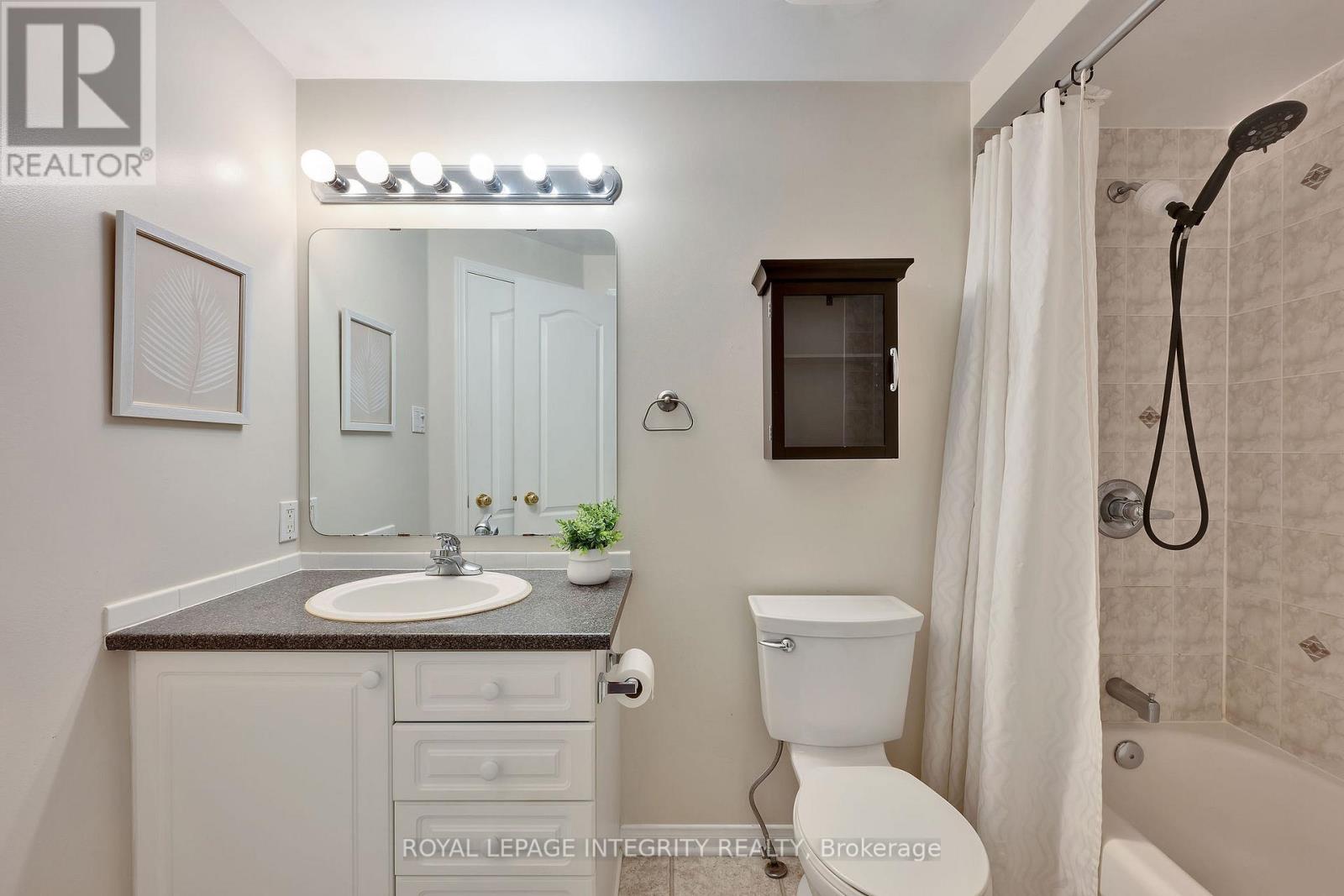 B - 10 Daybreak Street, Ottawa, Ontario  K2G 6T9 - Photo 20 - X12581214
