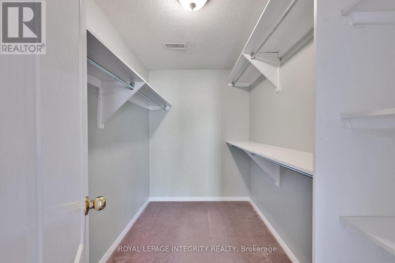 B - 10 Daybreak Street, Ottawa, Ontario  K2G 6T9 - Photo 23 - X12581214