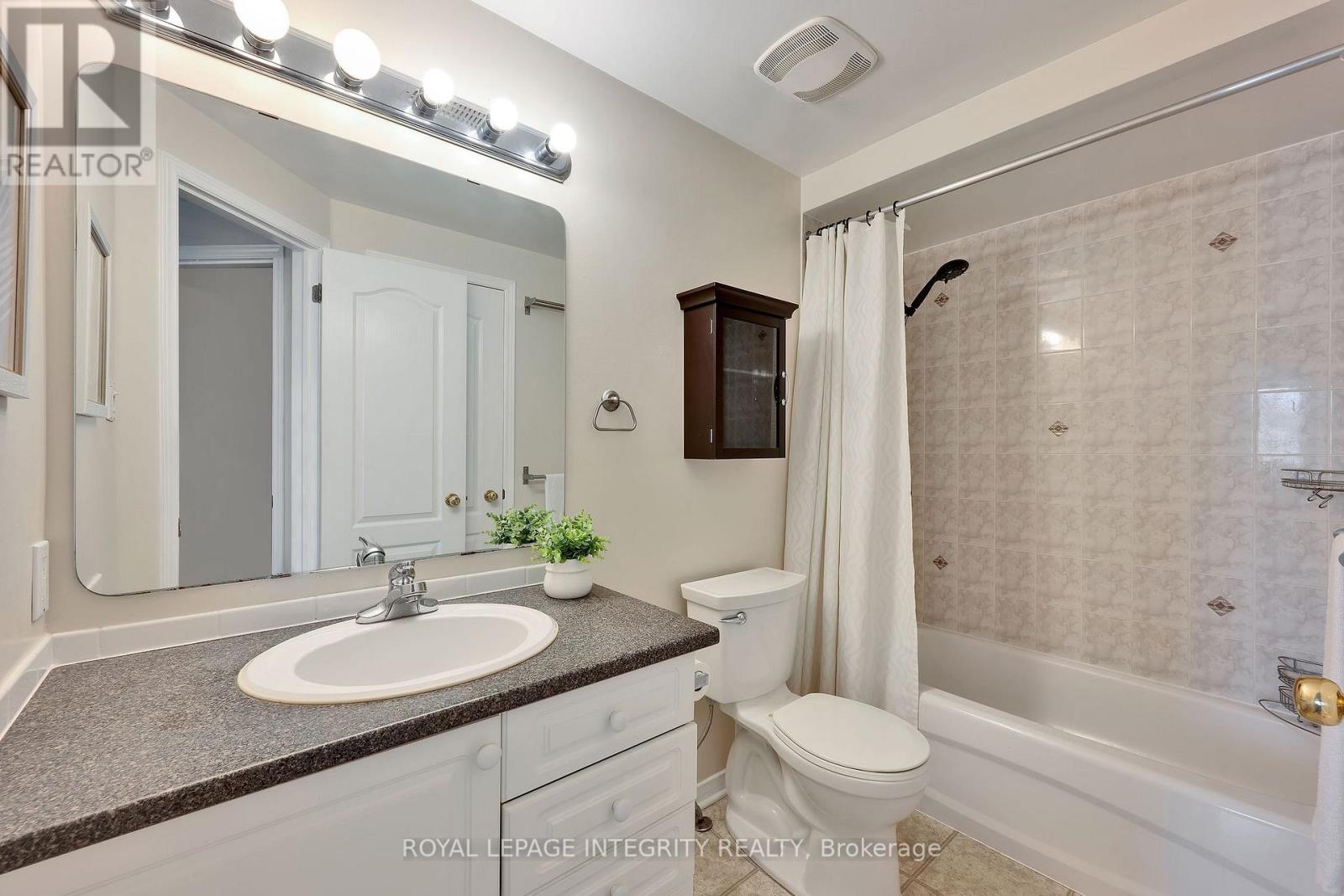 B - 10 Daybreak Street, Ottawa, Ontario  K2G 6T9 - Photo 24 - X12581214