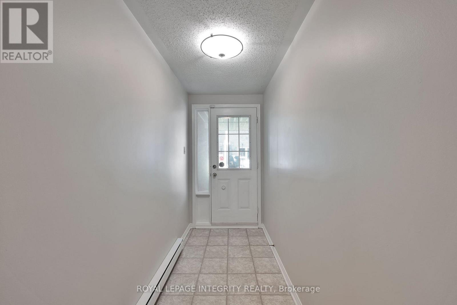B - 10 Daybreak Street, Ottawa, Ontario  K2G 6T9 - Photo 31 - X12581214