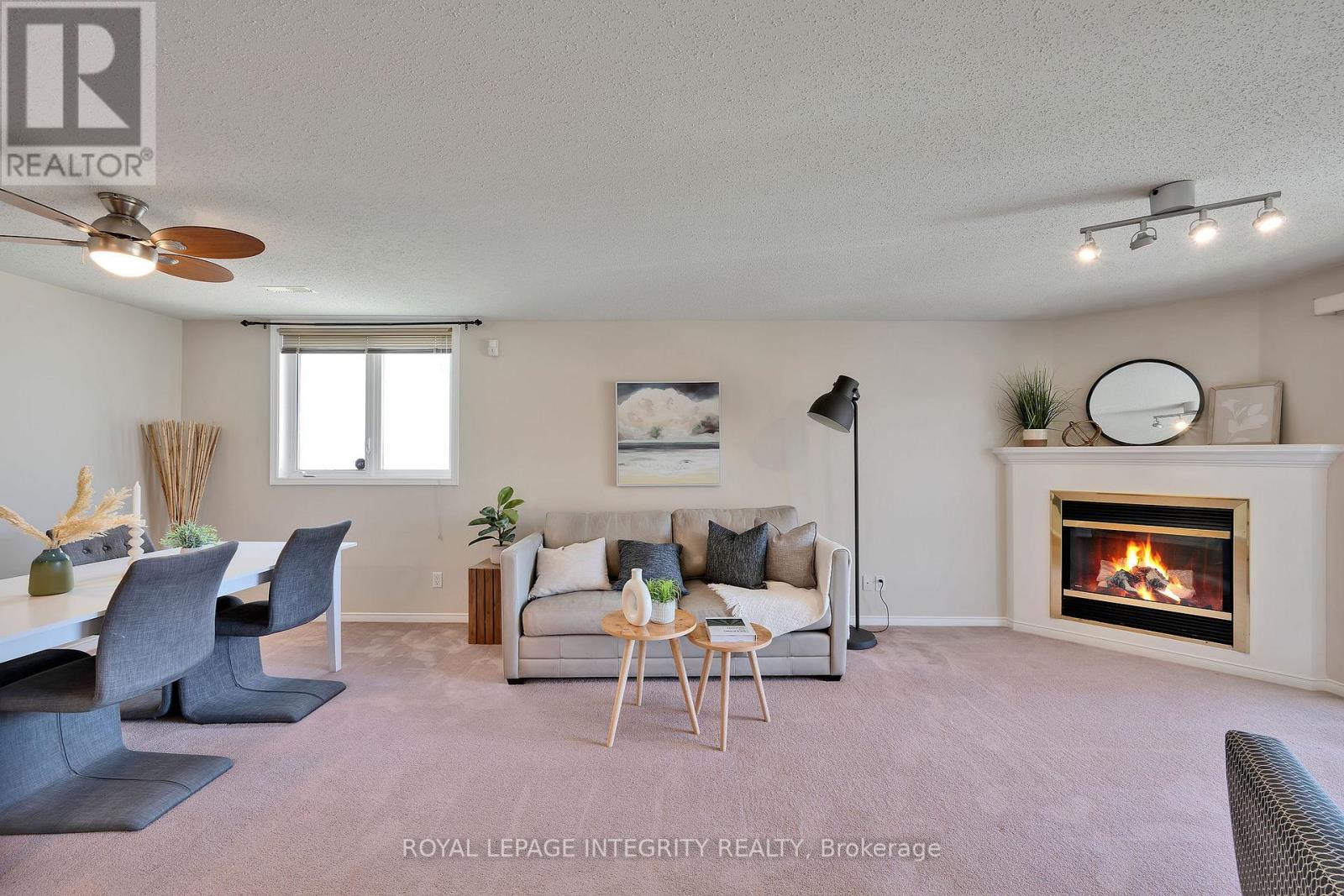 B - 10 Daybreak Street, Ottawa, Ontario  K2G 6T9 - Photo 6 - X12581214