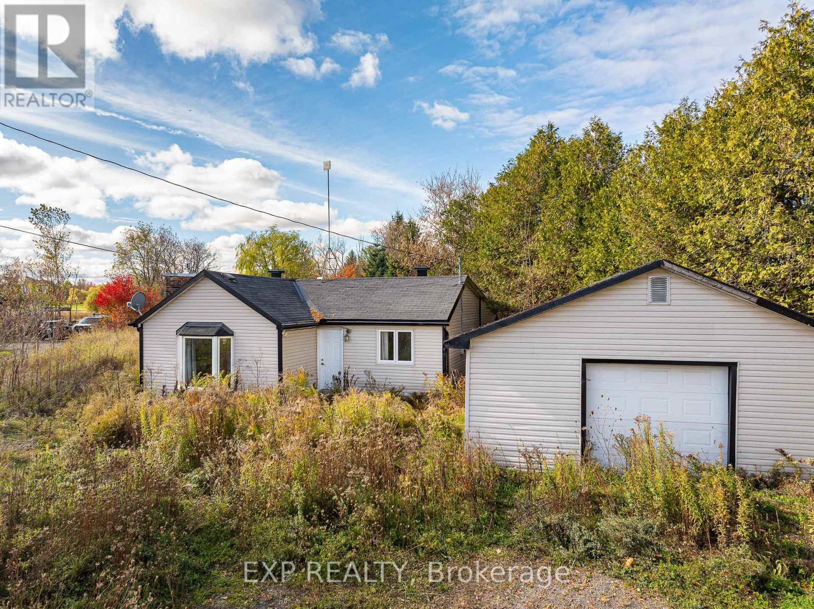 458 River Road, Ottawa, Ontario  K1V 1E7 - Photo 3 - X12582396