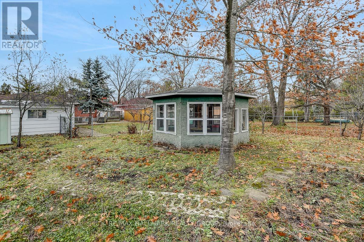 13 Dunham Street, Ottawa, Ontario  K1J 7L5 - Photo 50 - X12584580