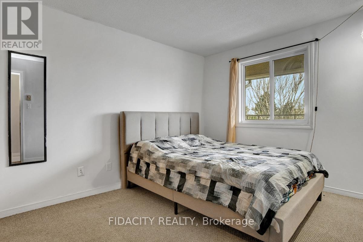 309 - 1490 Heron Road, Ottawa, Ontario  K1V 6A5 - Photo 11 - X12588568