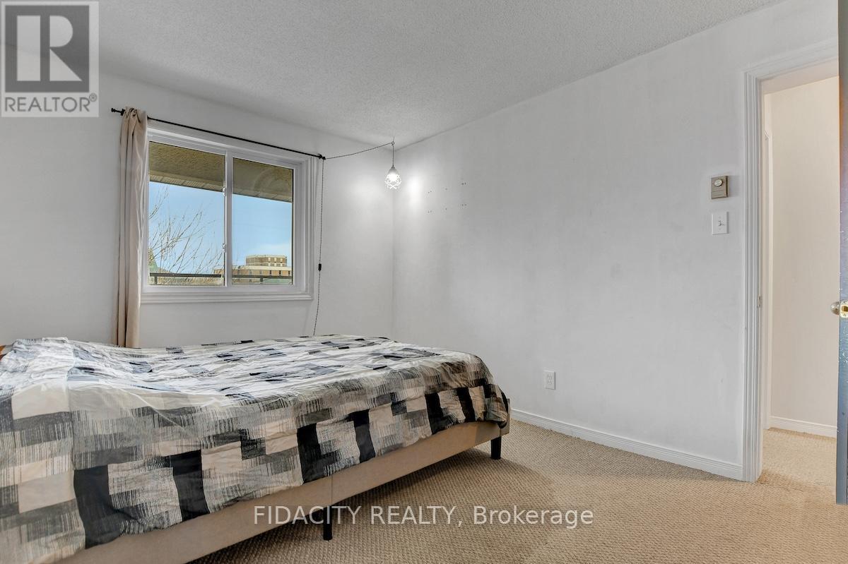 309 - 1490 Heron Road, Ottawa, Ontario  K1V 6A5 - Photo 12 - X12588568