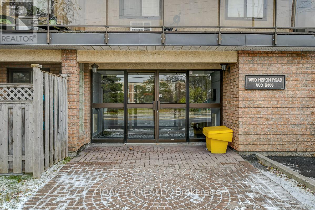 309 - 1490 Heron Road, Ottawa, Ontario  K1V 6A5 - Photo 2 - X12588568