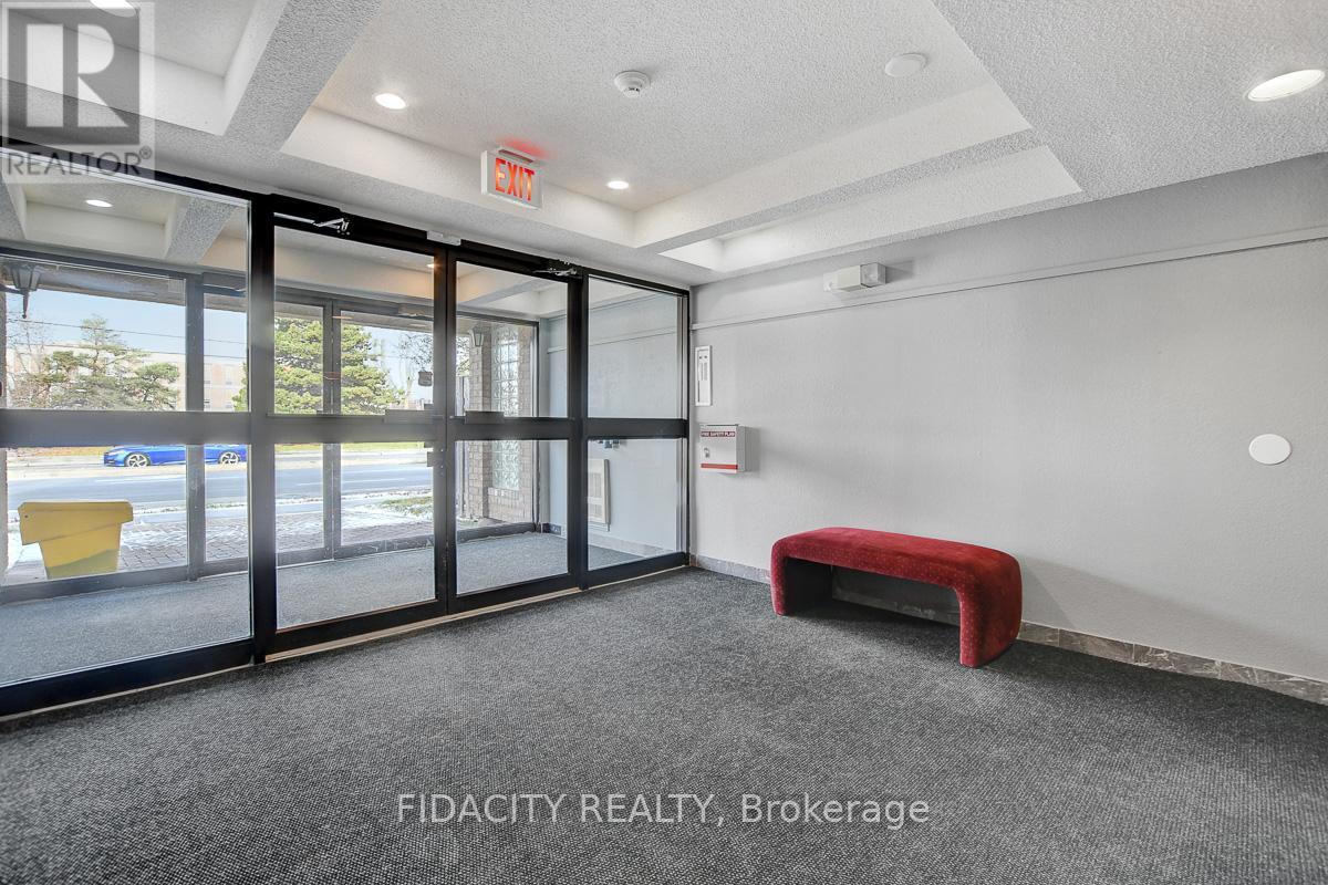 309 - 1490 Heron Road, Ottawa, Ontario  K1V 6A5 - Photo 3 - X12588568
