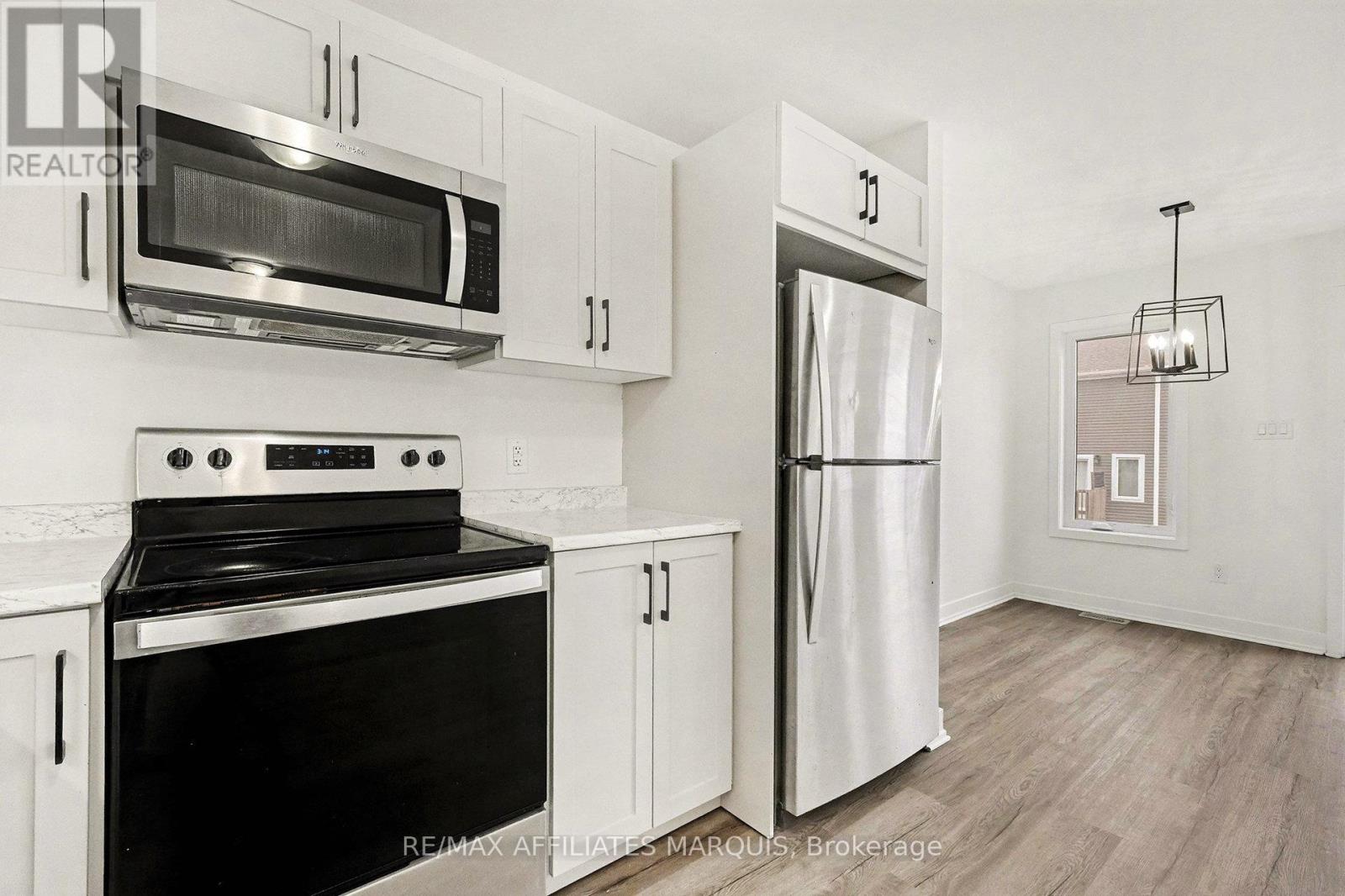 44 Whitcomb Crescent, Smiths Falls, Ontario  K7A 0C0 - Photo 13 - X12593082