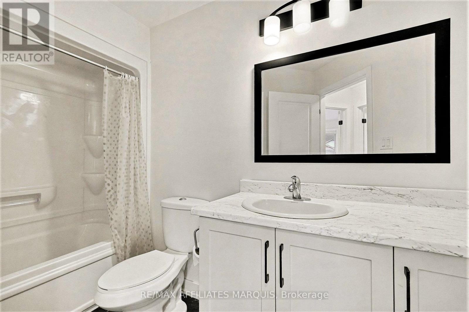 44 Whitcomb Crescent, Smiths Falls, Ontario  K7A 0C0 - Photo 19 - X12593082