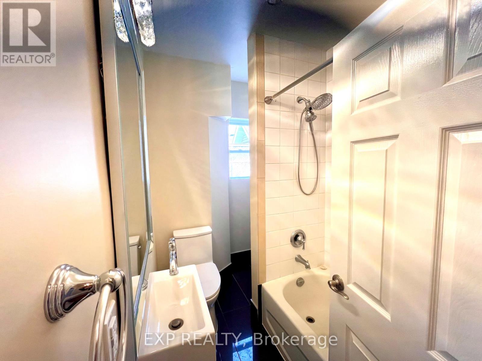 1079 Wellington Street W, Ottawa, Ontario  K1Y 2Y2 - Photo 14 - X12599586