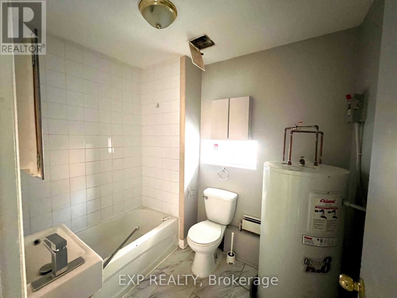 1079 Wellington Street W, Ottawa, Ontario  K1Y 2Y2 - Photo 23 - X12599586