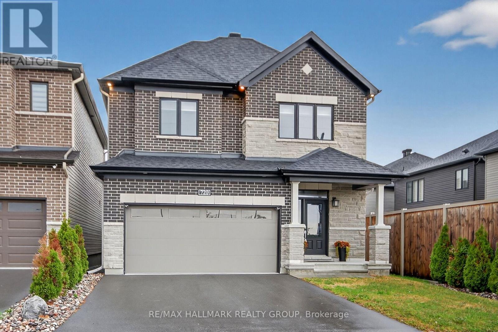 720 Cappamore Drive, Ottawa, Ontario  K2J 6W3 - Photo 2 - X12602516