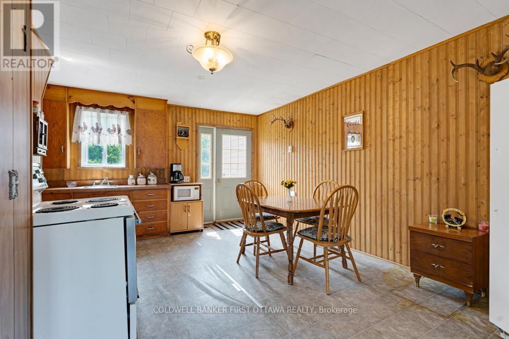 1373 Flower Station Road, Lanark Highlands, Ontario  K0G 1K0 - Photo 26 - X12614854