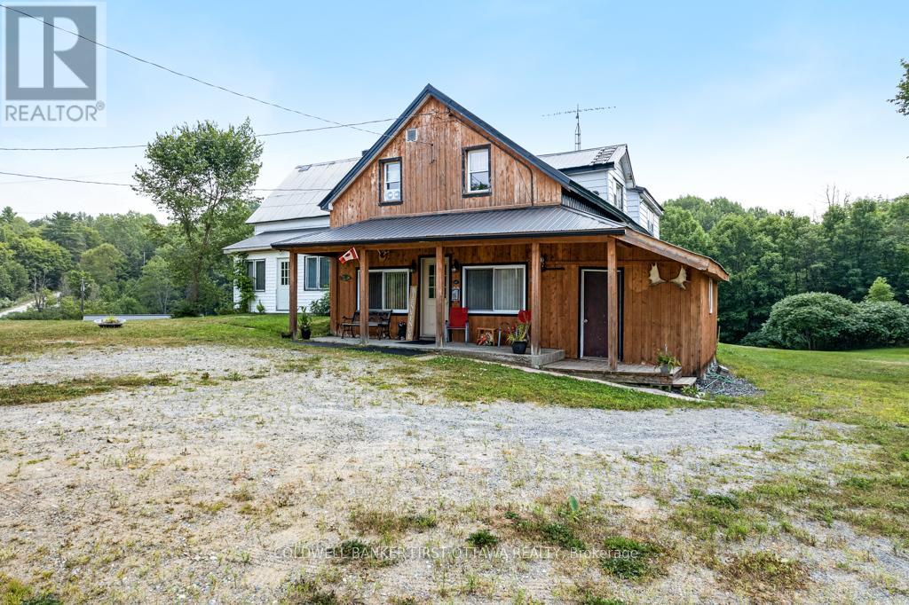 1373 Flower Station Road, Lanark Highlands, Ontario  K0G 1K0 - Photo 4 - X12614854