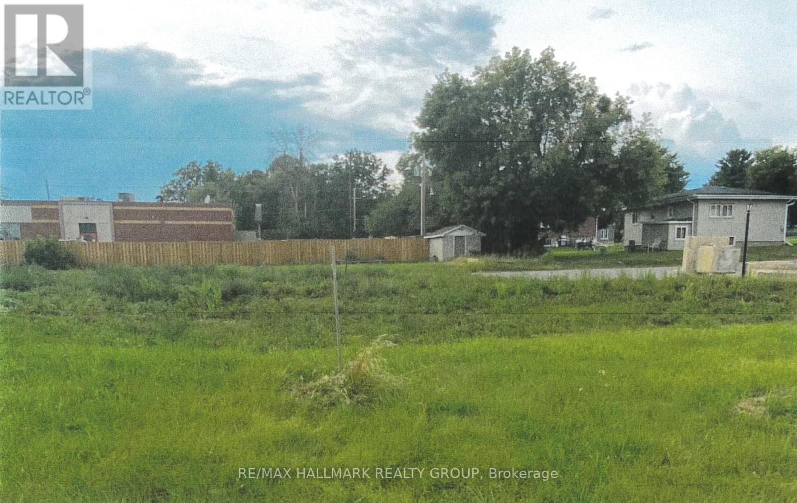 66 Elgin Avenue W, Renfrew, Ontario  K7V 3T7 - Photo 4 - X12627666