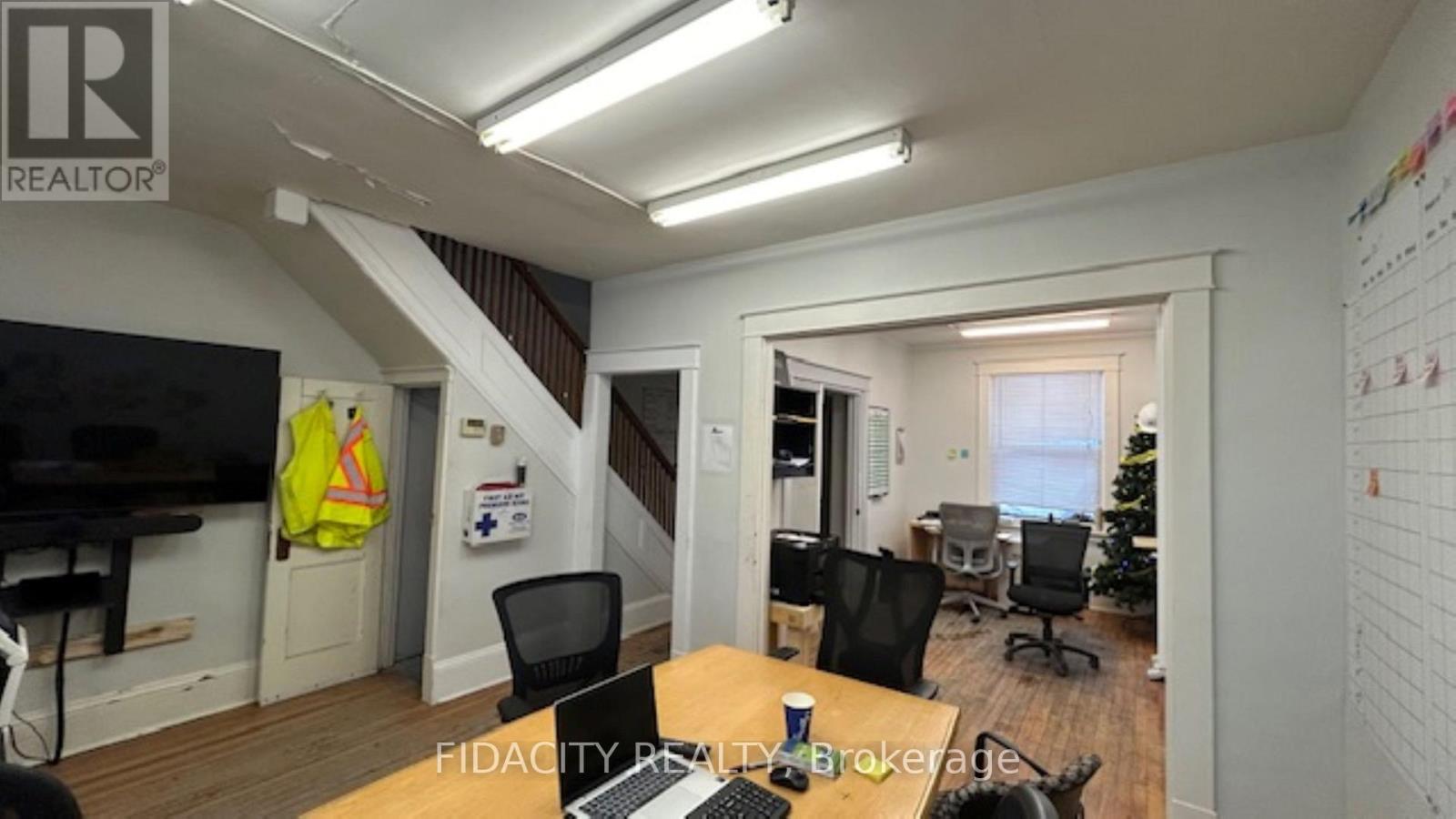 87 Richmond Road, Ottawa, Ontario  K1Z 6V8 - Photo 4 - X12630172