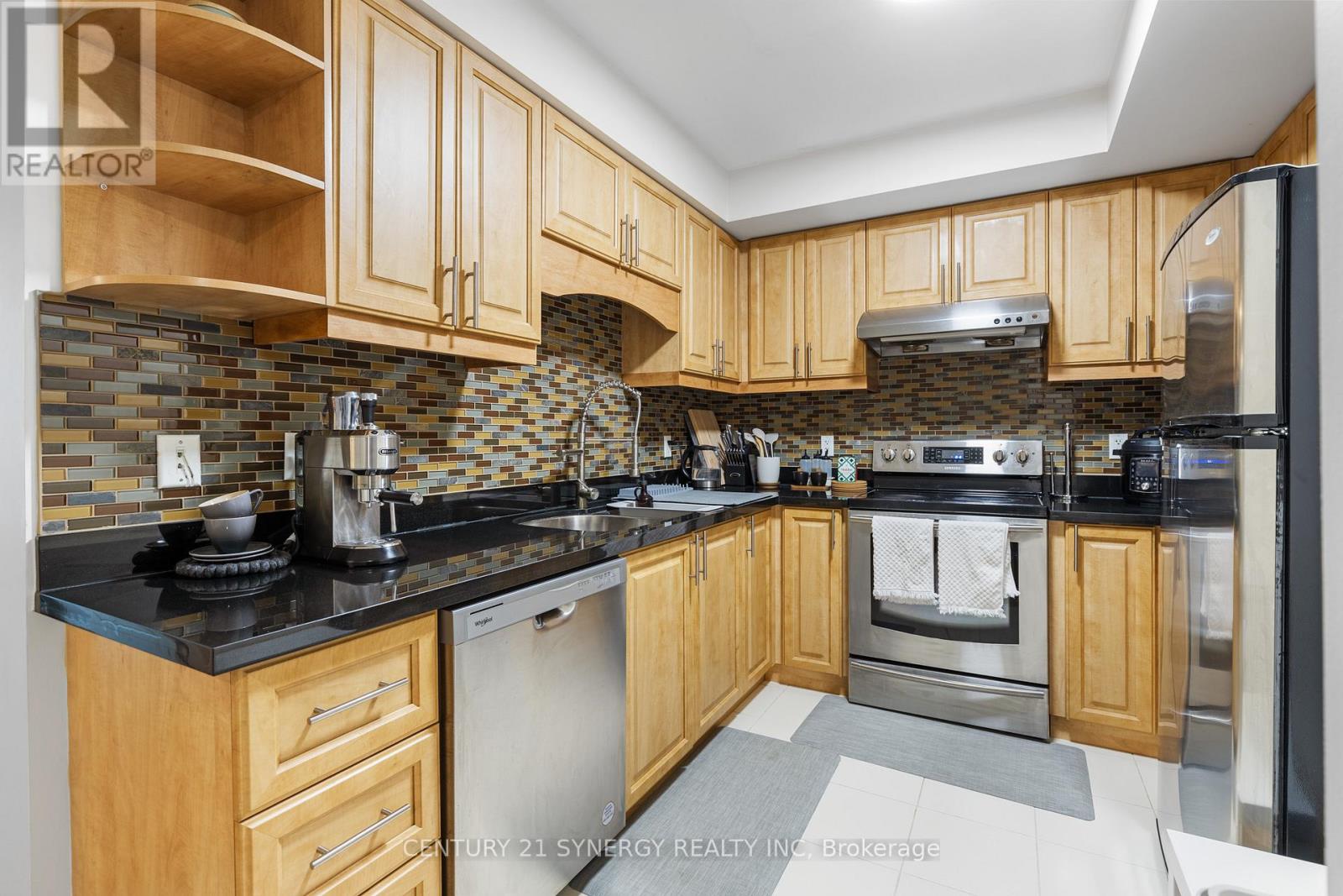 306 - 263 Wellington Street W, Toronto, Ontario  M5V 3E6 - Photo 15 - C12636424